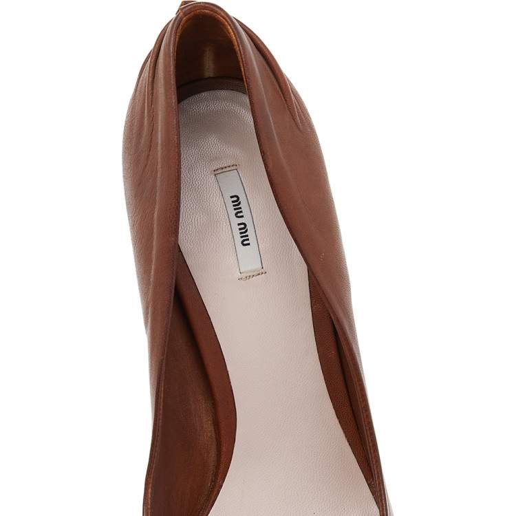 Pre Owned Miu Miu Brown Leather Peep Toe Platform Pumps Size 40