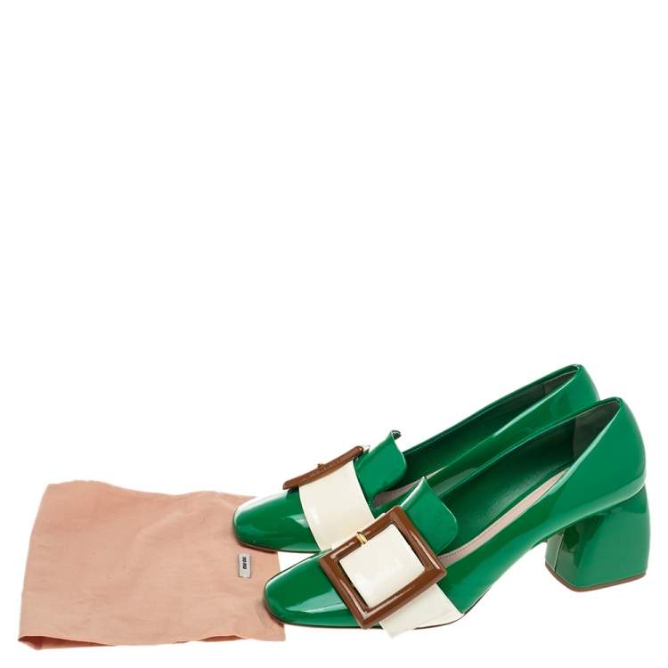 Pre Owned Miu Miu Green/Cream Patent Leather Buckle Loafer Pumps Size 41