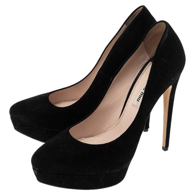 Pre Owned Miu Miu Black Suede  Platform Pumps Size 39.5