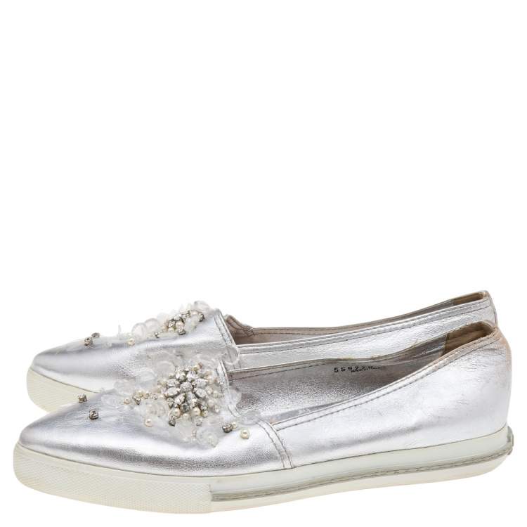 Pre Owned Miu Miu Metallic Silver Leather Embellished Pointed Toe Slip On Sneakers Size 40