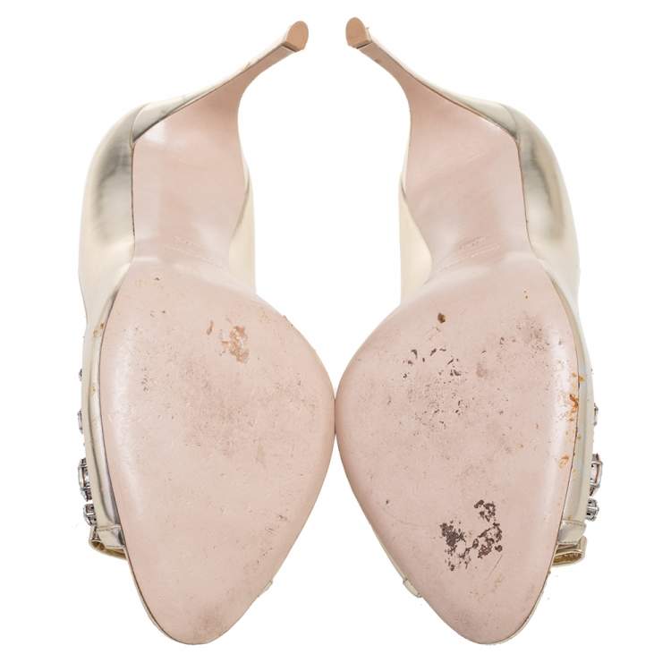 مملوكة مسبقًا Miu Miu Gold Leather  Crystal Embellished Peep Toe Pumps Size 40.5