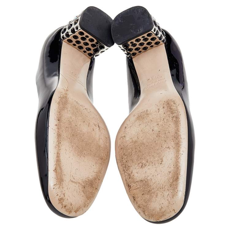 مملوكة مسبقًا Miu Miu Black Patent Leather Crystal Embellished Block Heel Pumps Size 37.5
