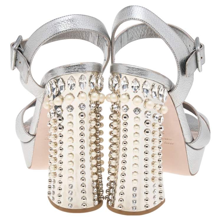 Pre Owned Miu Miu Metallic Silver Leather Crystal Pearl Embellished Block Heel Ankle Strap Platform Sandals Size 39