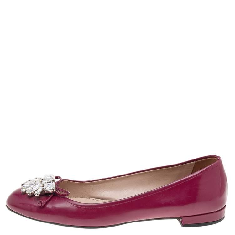 Pre Owned Miu Miu Burgundy Patent Leather Crystal Embellished Ballet Flats Size 38