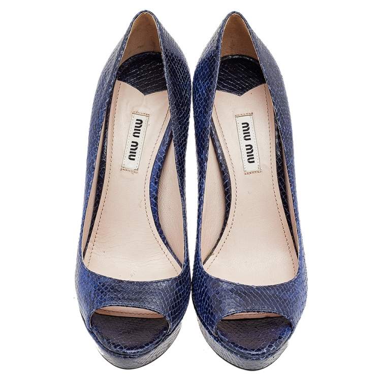 Pre Owned Miu Miu Blue Python Embossed Leather Peep Toe Platform Pumps Size 37.5