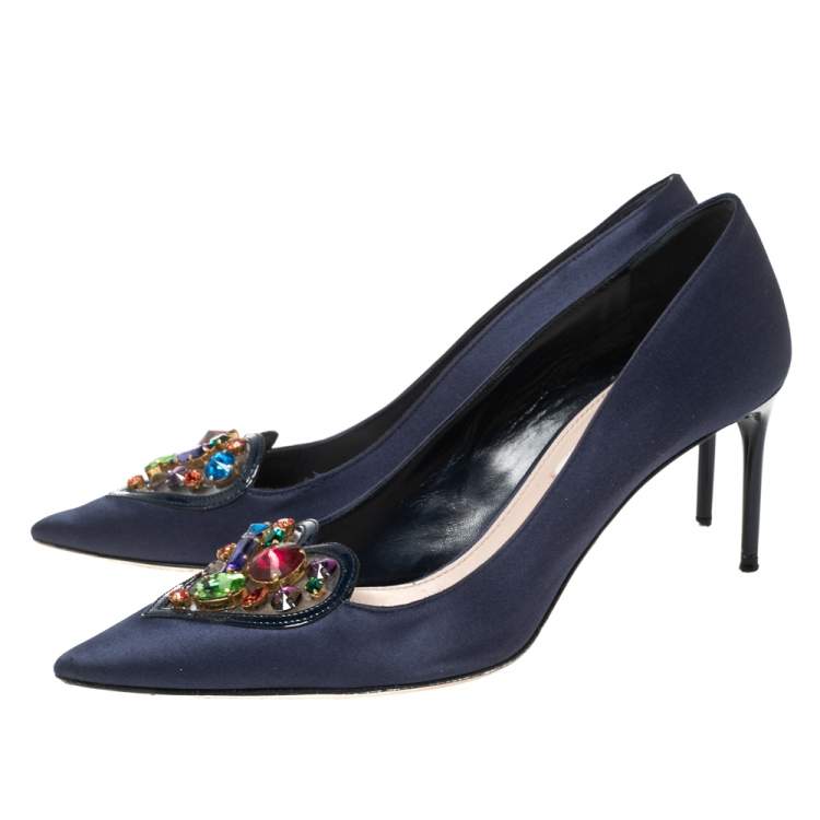 Pre Owned Miu Miu Navy Blue Satin Crystal Embellished Heart Pointed Toe Pumps Size 37.5