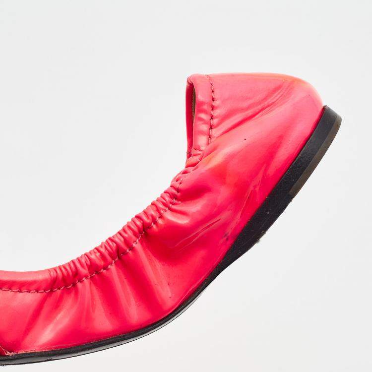 Pre Owned Miu Miu Pink Patent Leather Bow Scrunch Ballet Flats Size 37