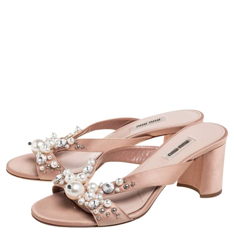 Pre Owned Miu Miu Beige  Satin Crystal And Pearl Embellished Slide Sandals Size 37.5