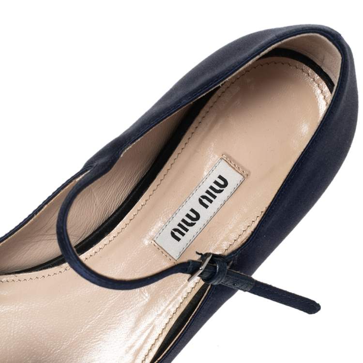 Pre Owned Miu Miu Blue/Black Satin Crystal Embellished Mary Jane Pointed Toe Ballet Flats Size 37