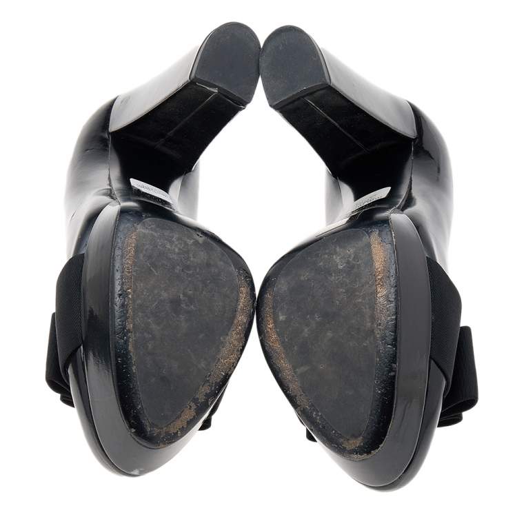 Pre Owned Miu Miu  Black Leather Block Heel Pumps Size 39.5