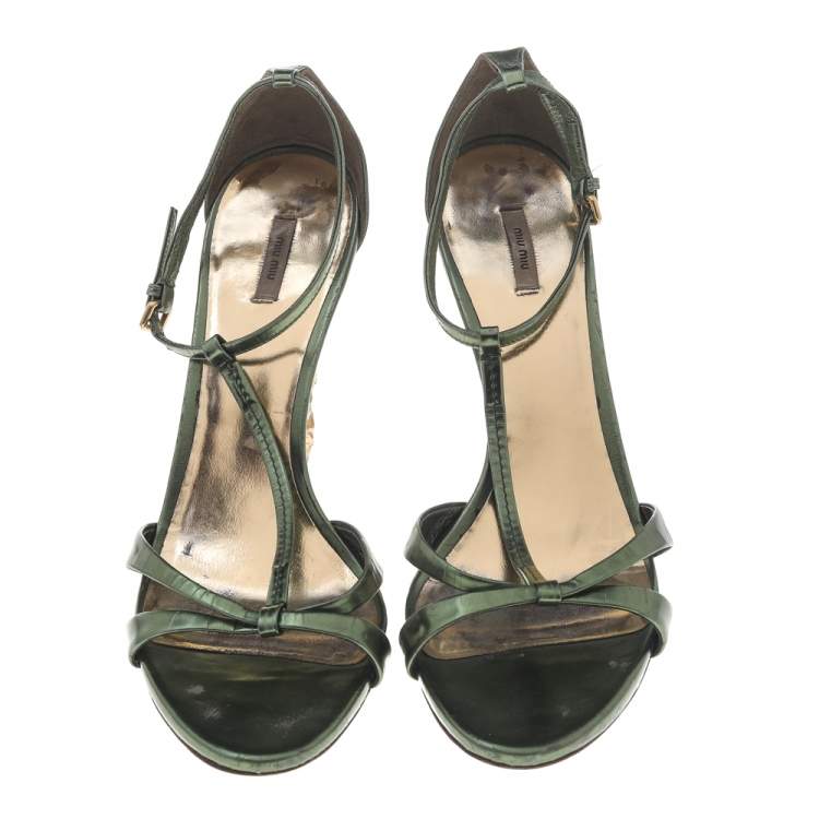 Pre Owned Miu Miu Metallic Green Leather T Strap Sandals Size 40.5
