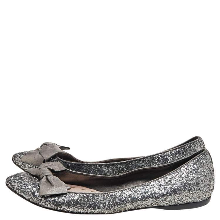 Pre Owned Miu Miu Silver Glitters and Leather Ballet Flats Size 38