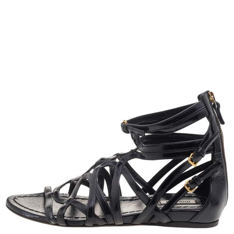 Pre Owned Miu Miu Black Patent Leather Gladiator Flats Size 38