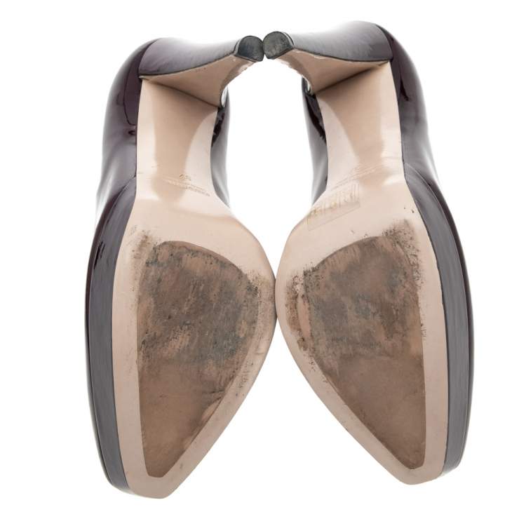 Pre Owned Miu Miu Burgundy Patent Leather Platform Pumps Size 37
