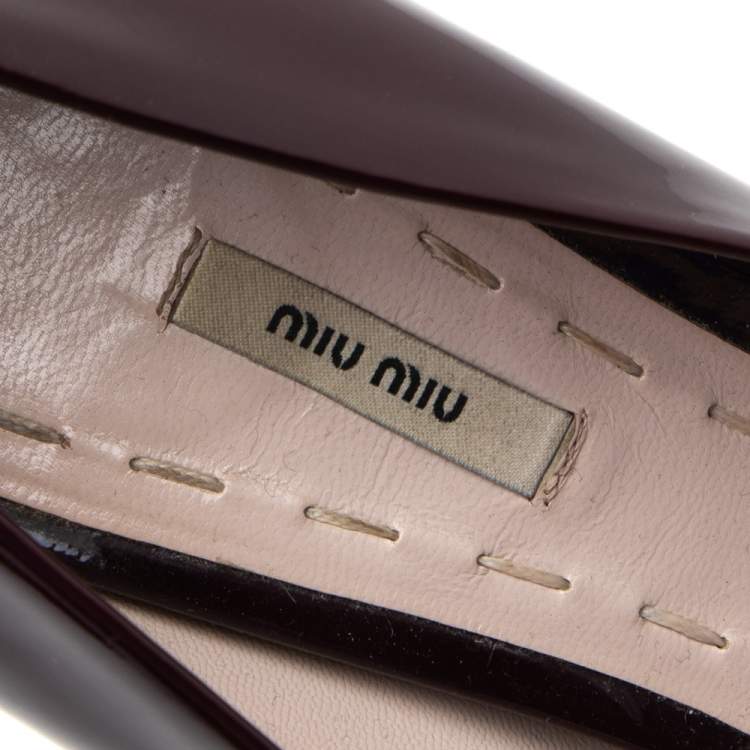 Pre Owned Miu Miu Burgundy Patent Leather Platform Pumps Size 37