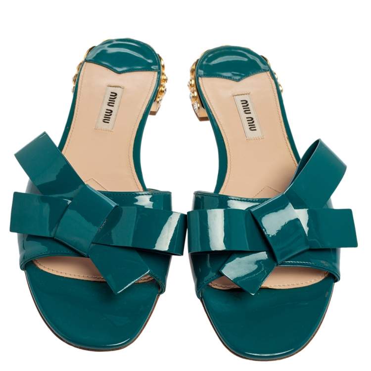 Pre Owned Miu Miu Green Patent Leather Embellished Bow Slide Sandals Size 41