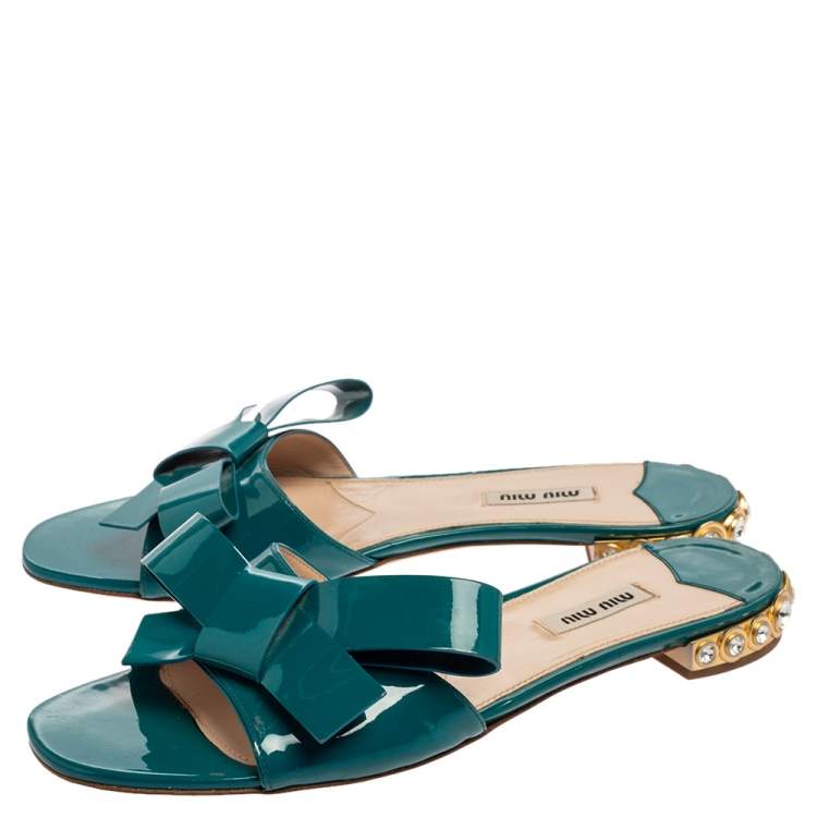 Pre Owned Miu Miu Green Patent Leather Embellished Bow Slide Sandals Size 41