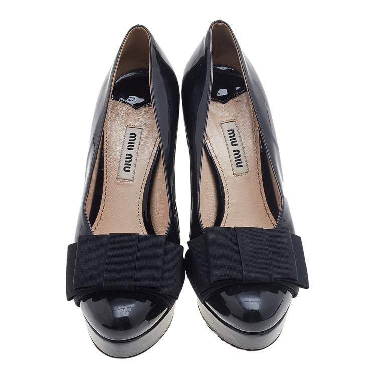 Pre Owned Miu Miu Black Patent Leather Bow Platform Pumps Size 35.5