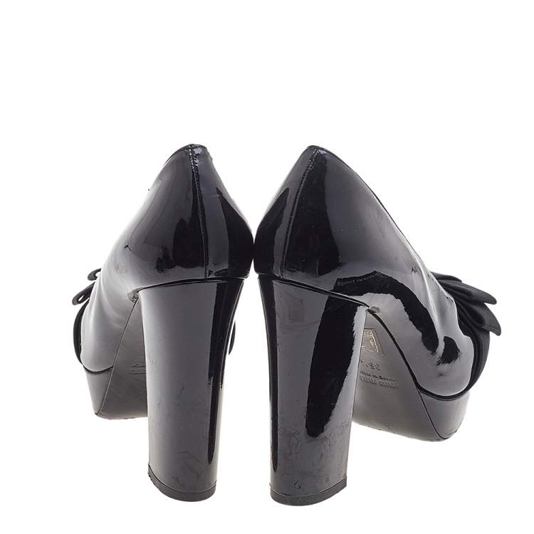 Pre Owned Miu Miu Black Patent Leather Bow Platform Pumps Size 35.5