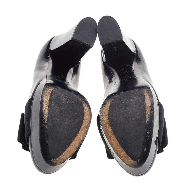 Pre Owned Miu Miu Black Patent Leather Bow Platform Pumps Size 35.5