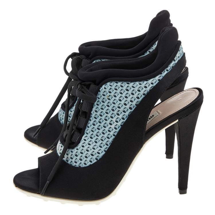 مملوكة مسبقًا Miu Miu Black/Blue Satin and Mesh Open Toe Slingback Sandals Size 36