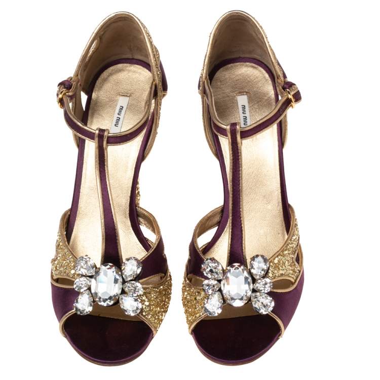 مملوكة مسبقًا Miu Miu Gold/Purple  Satin  And Glitter Crystal Embellished T Strap Sandals Size 40