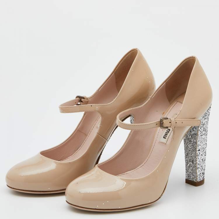 Pre Owned Miu Miu Beige Patent Leather Mary Jane Pumps Size 36
