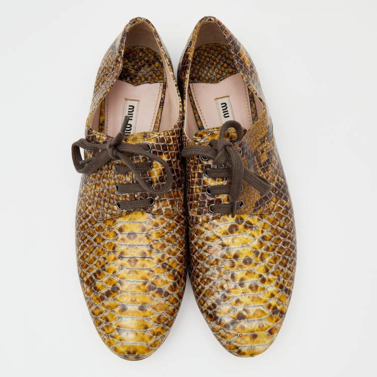 Pre Owned Miu Miu Yellow/Brown Snakeskin Embossed Patent Leather Derby Size 39