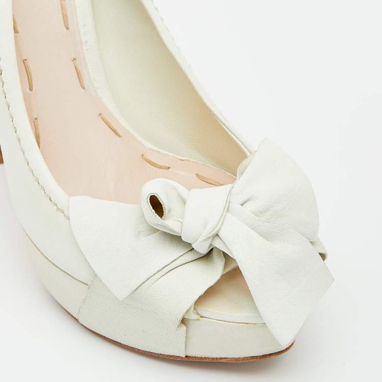 Pre Owned Miu Miu White Leather Bow Platform Pumps Size 37.5