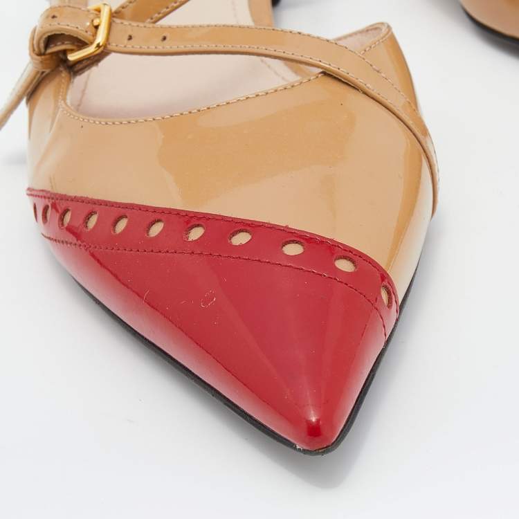 Pre Owned Miu Miu Beige/Red Patent Leather Flat Pointed Toe Sandals Size 38.5
