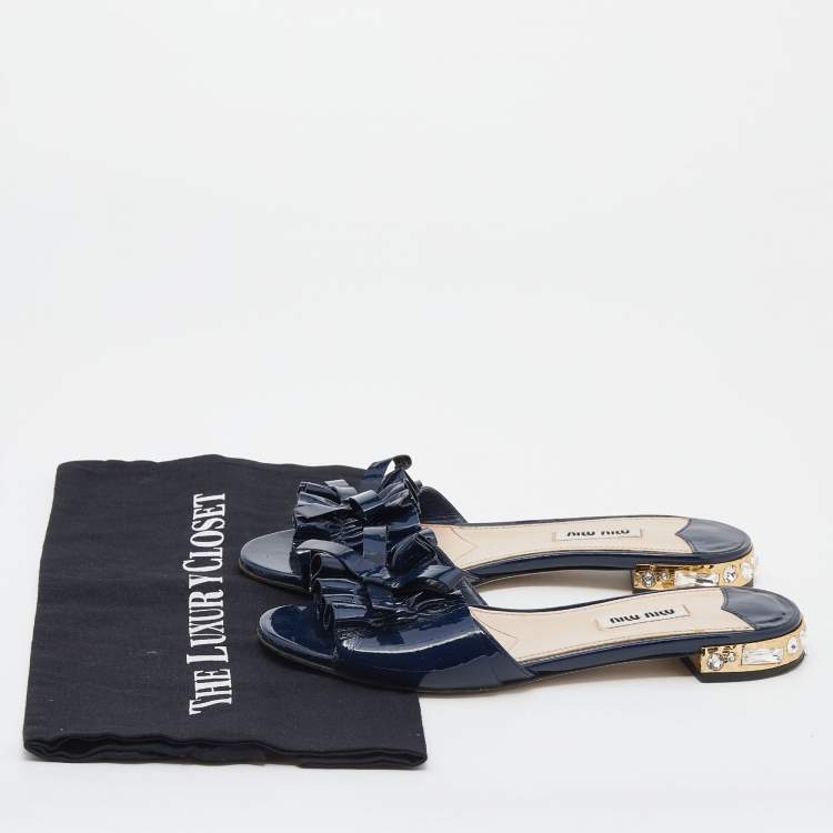 Pre Owned Miu Miu Navy Blue Patent Leather Bow Crystal Embellished Heel Slide Sandals Size 37