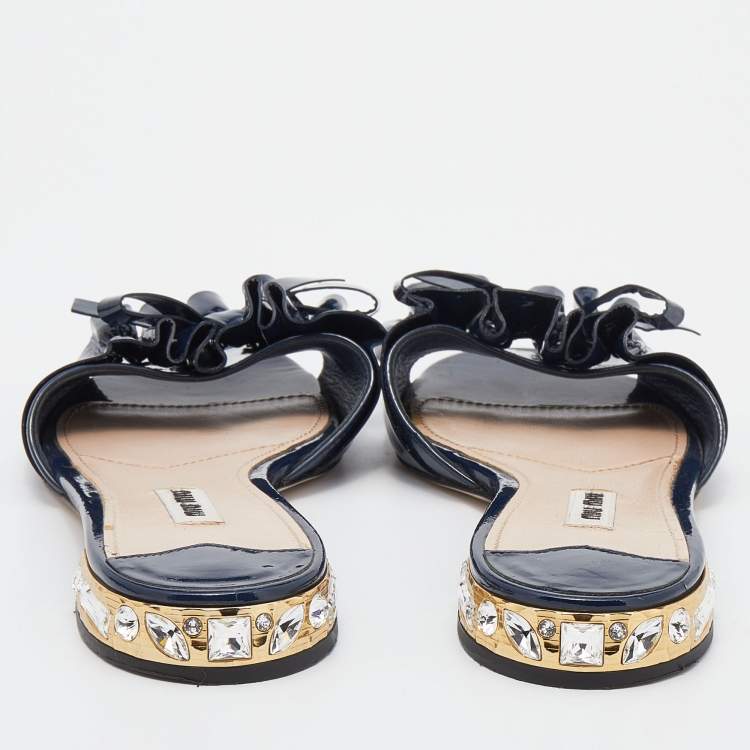 Pre Owned Miu Miu Navy Blue Patent Leather Bow Crystal Embellished Heel Slide Sandals Size 37