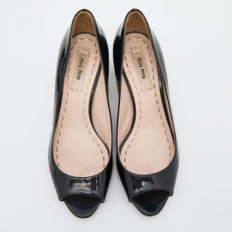 Pre Owned Miu Miu Black Patent Leather Crystal Embellished Block Heel Peep Toe Pumps Size 36