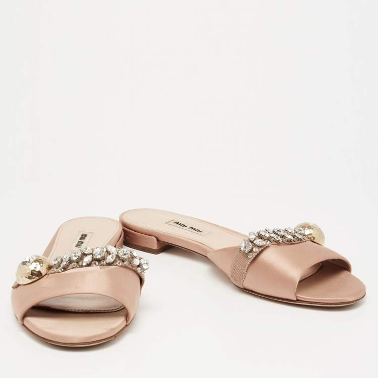 مملوكة مسبقًا Miu Miu Beige Satin Crystal Embellished  Flat Sandals Size 39.5