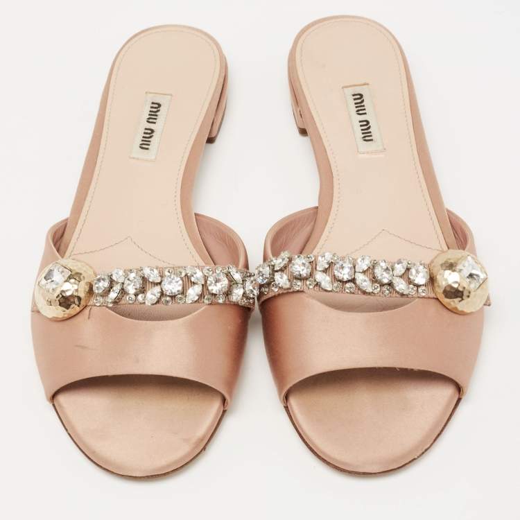 مملوكة مسبقًا Miu Miu Beige Satin Crystal Embellished  Flat Sandals Size 39.5
