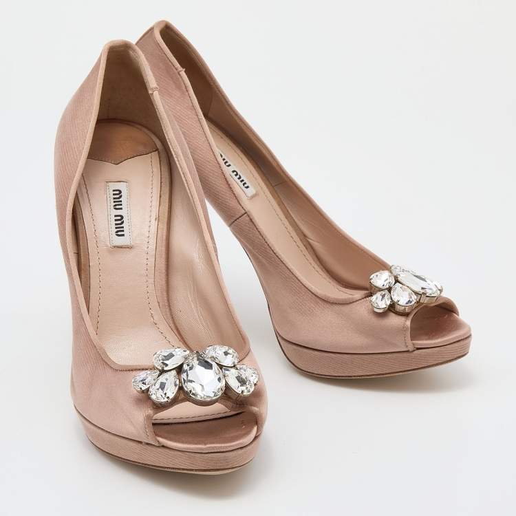 Pre Owned Miu Miu Beige Satin Crystal Embellished Peep Toe Platform Pumps Size 41