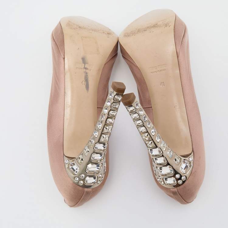 Pre Owned Miu Miu Beige Satin Crystal Embellished Peep Toe Platform Pumps Size 41