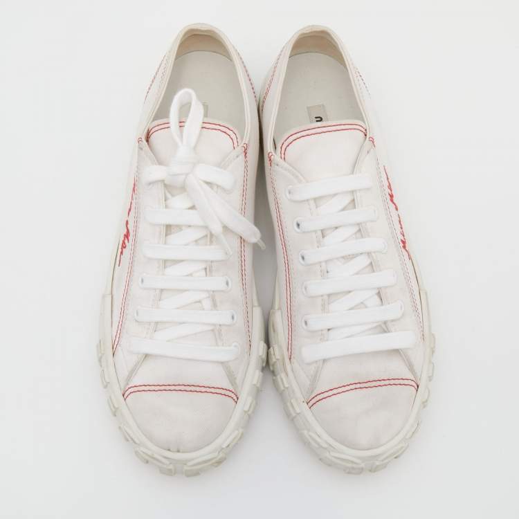 Pre Owned Miu Miu White Logo Embroidered Fabric Low Top Sneakers Size 41