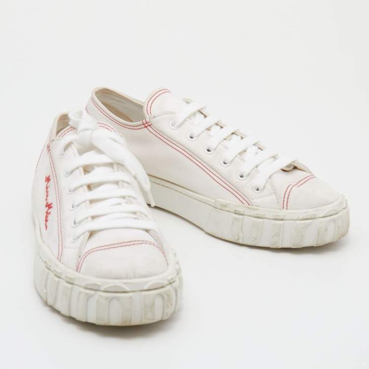 Pre Owned Miu Miu White Logo Embroidered Fabric Low Top Sneakers Size 41