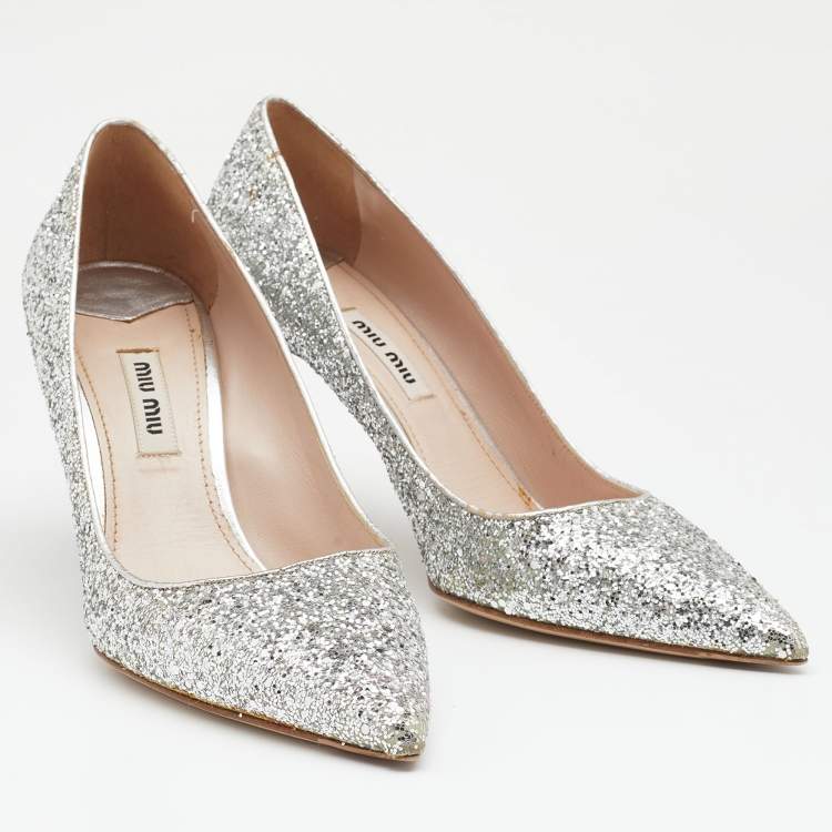 Pre Owned Miu Miu Silver Coarse Glitter Pumps Size 37