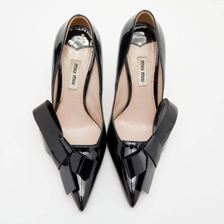 Pre Owned Miu Miu Black Patent Leather Bow Pointed Toe Pumps Size 37