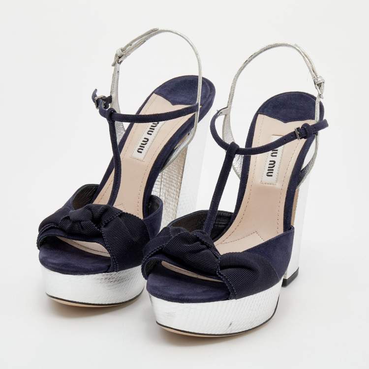 مملوكة مسبقًا Miu Miu Navy Blue/Silver Suede and Snakeskin Embossed Leather T-Strap Platform Sandals Size 37