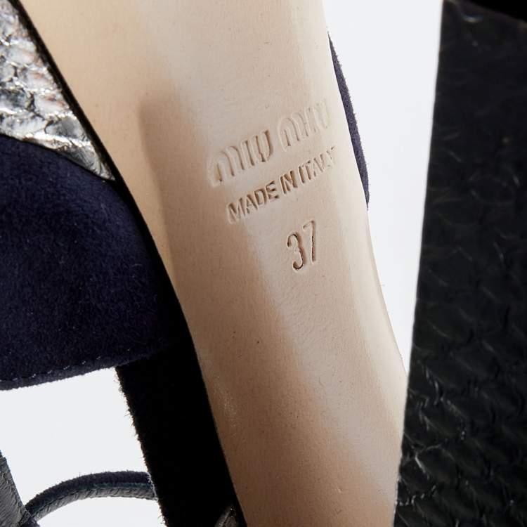 مملوكة مسبقًا Miu Miu Navy Blue/Silver Suede and Snakeskin Embossed Leather T-Strap Platform Sandals Size 37