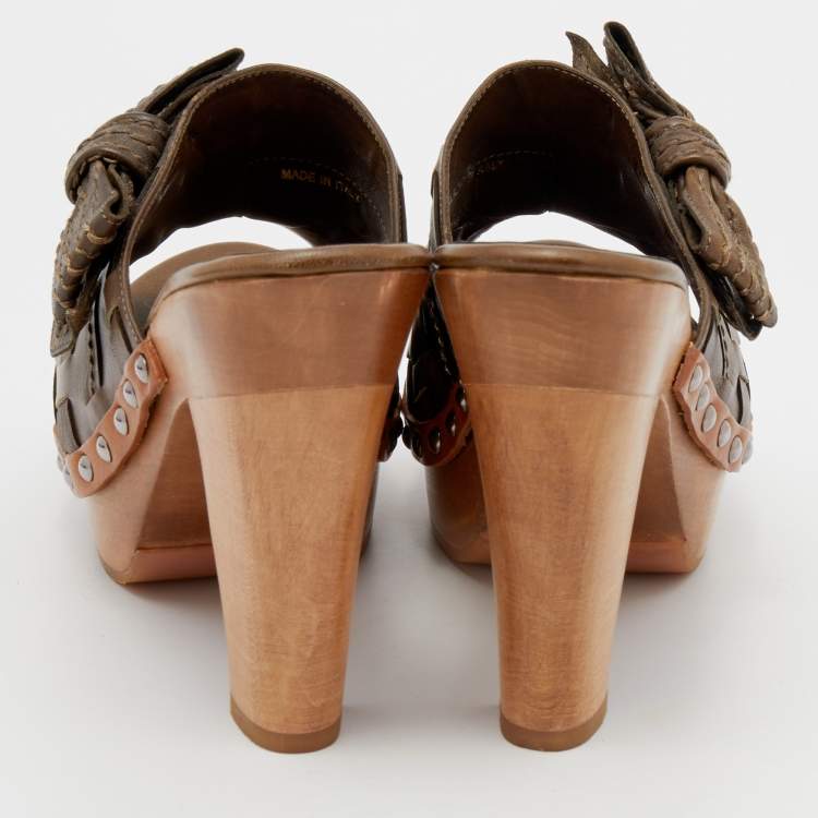 Pre Owned Miu Miu Olive Green Leather Bow Platform Slide Sandals Size 37