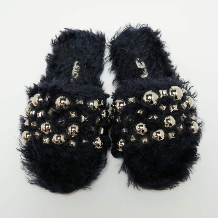مملوكة مسبقًا Miu Miu Navy Blue Fur Embellished Flat Slides Size 37.5