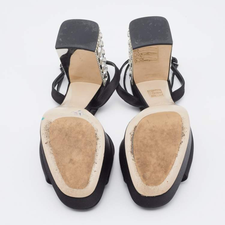 مملوكة مسبقًا Miu Miu Black Satin Crystal Embellished Block Heel Ankle Strap Sandals Size 39