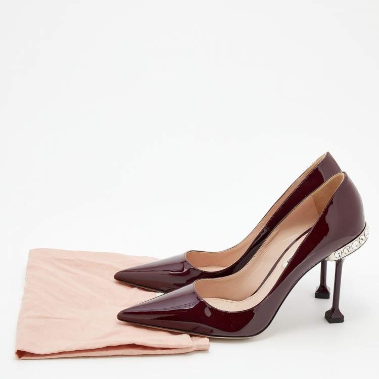 Pre Owned Miu Miu Burgundy Patent Leather Crystal Embellished Heel Pointed Toe Pumps Size 37.5