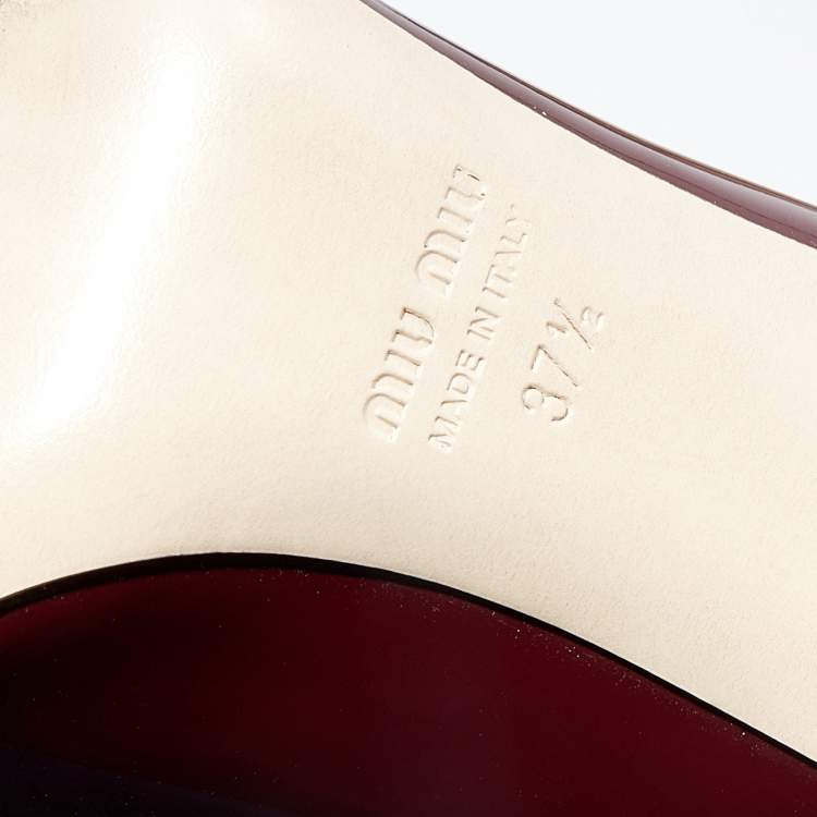 Pre Owned Miu Miu Burgundy Patent Leather Crystal Embellished Heel Pointed Toe Pumps Size 37.5