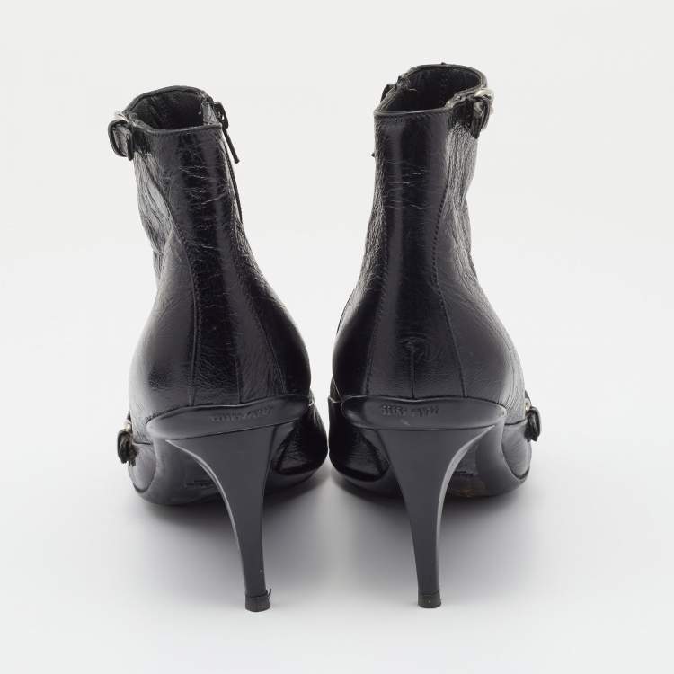 Pre Owned Miu Miu Black Crinkled Leather Pointed Toe Ankle Boots Size 41