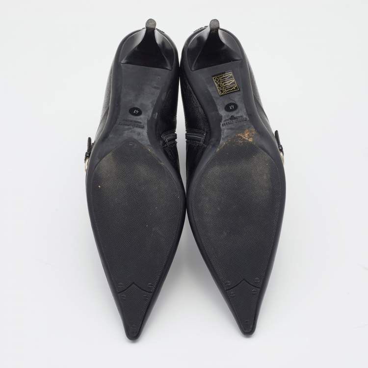 Pre Owned Miu Miu Black Crinkled Leather Pointed Toe Ankle Boots Size 41